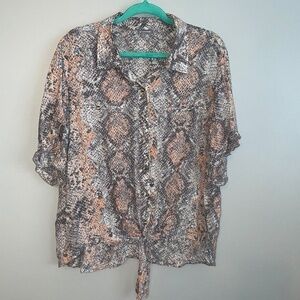 EUC Wit & Wisdom Snake Skin Print Tie Button Front Top Blouse Size Large
